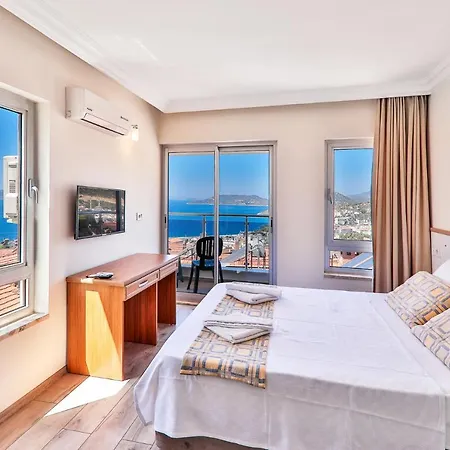 Aparthotel Ekici Suites 2*