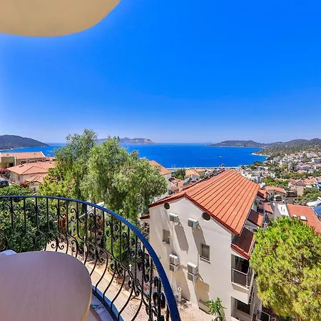Ekici Suites Aparthotel 2*